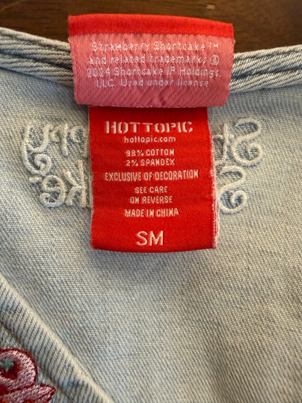 Strawberry Shortcake Embroidered Denim Vest BoxLunch Exclusive S/M Light Wash - Picture 8 of 9